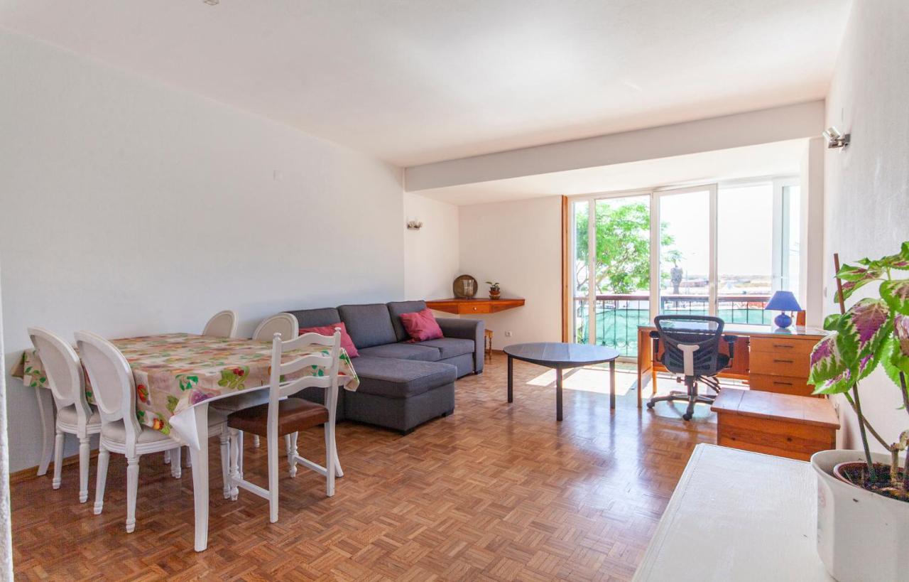 60кв.м 2, 1 баня Апартамент
 в Център на град Лагос Apartment Екстериор снимка